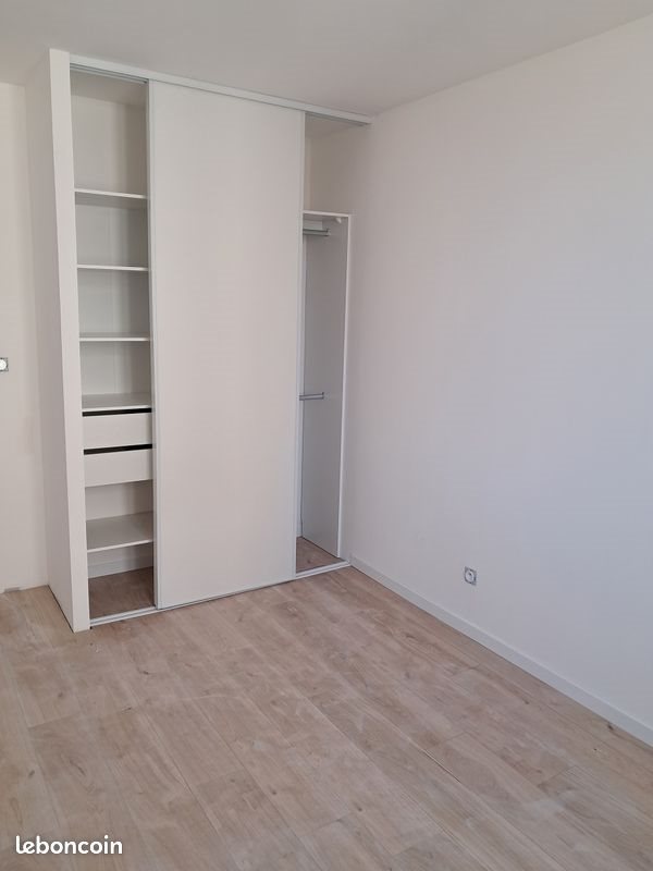 Appartement à louer, 65m², Saint-Bonnet-le-Château