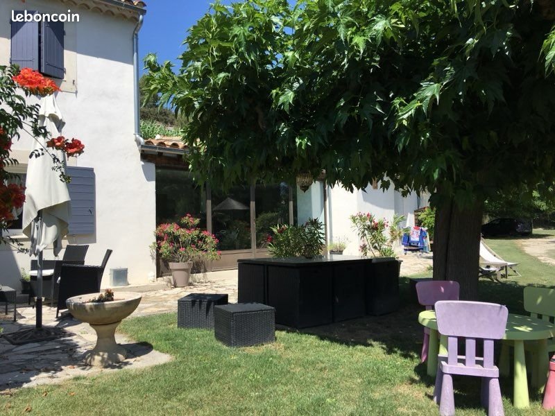 Maison à vendre, 225m², Mérindol