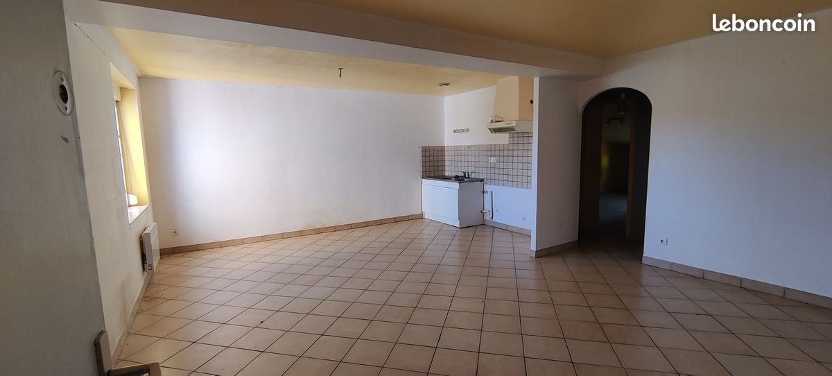Appartement à louer, 70m², Sousceyrac