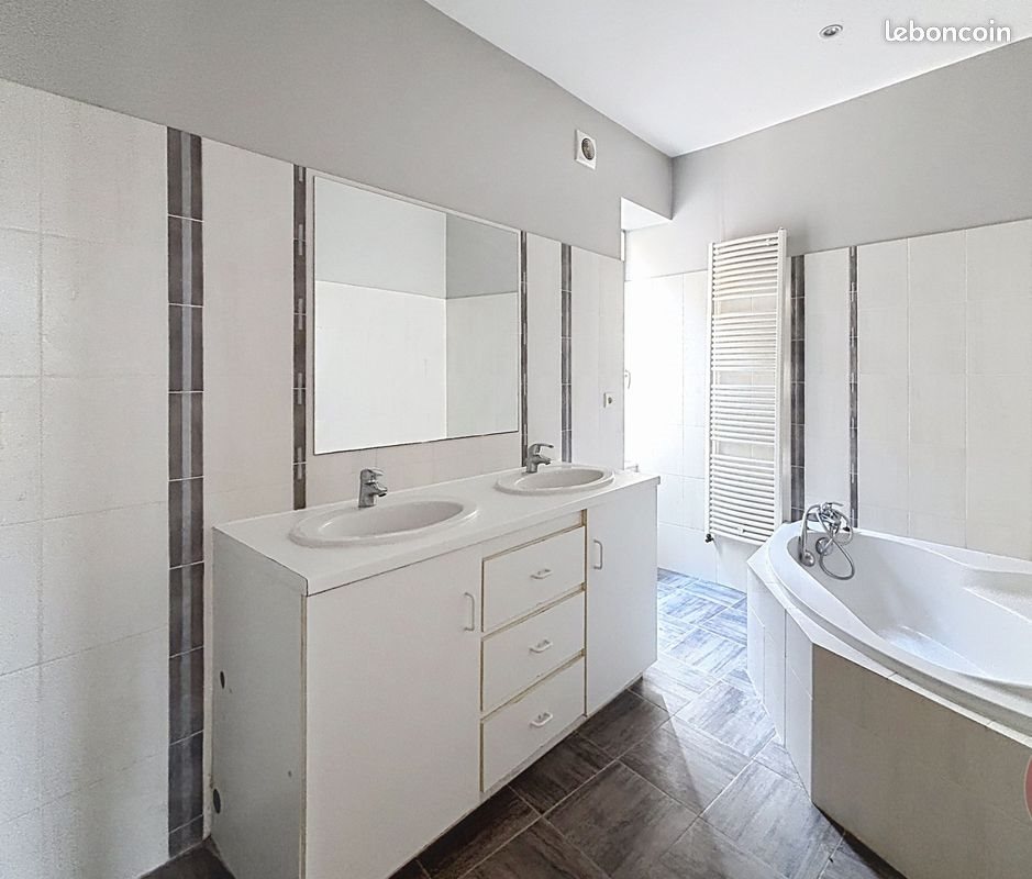 Appartement à louer, 77m², Brive-la-Gaillarde