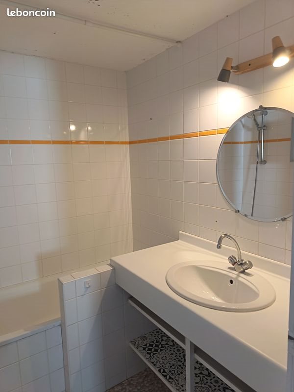 Appartement à louer, 70m², Launac