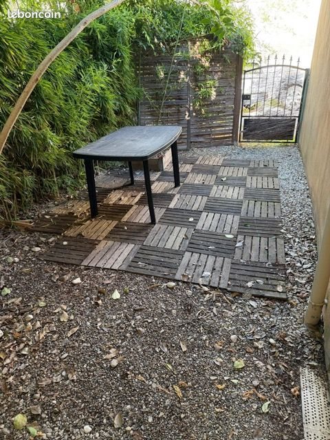 Appartement à louer, 67m², Monteux