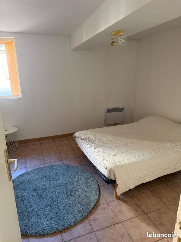 Appartement à louer, 67m², Monteux