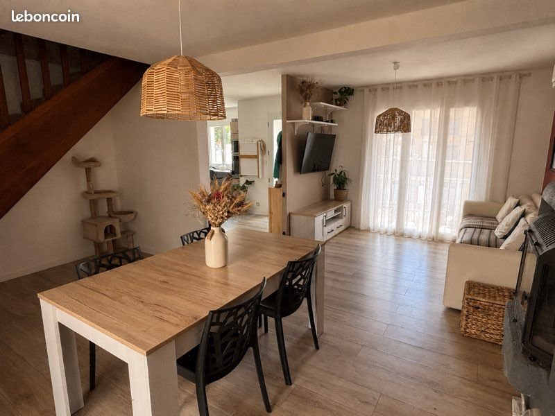 Maison à vendre, 129m², Gennetines