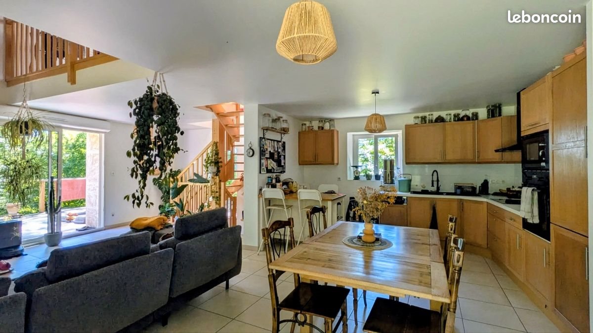 Maison à vendre, 114m², Motz