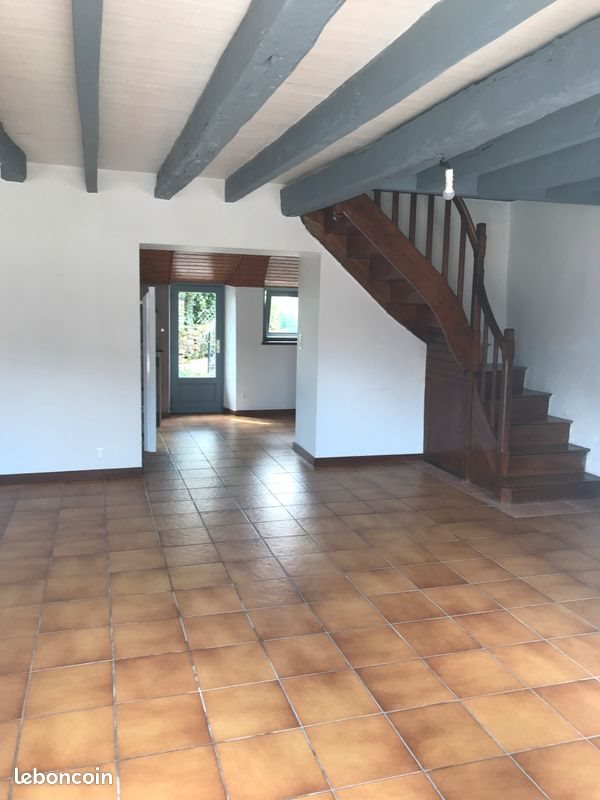 Maison à louer, 105m², Saint-Guyomard