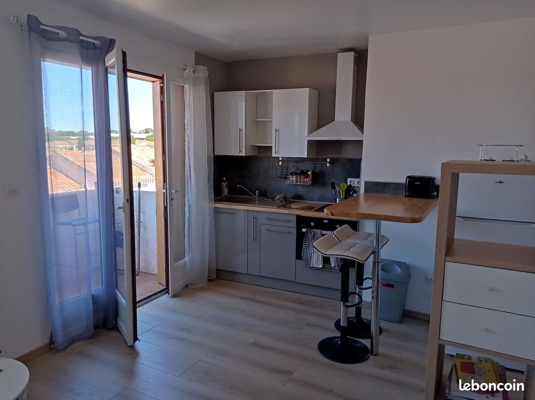 Appartement à louer, 27m², Sète