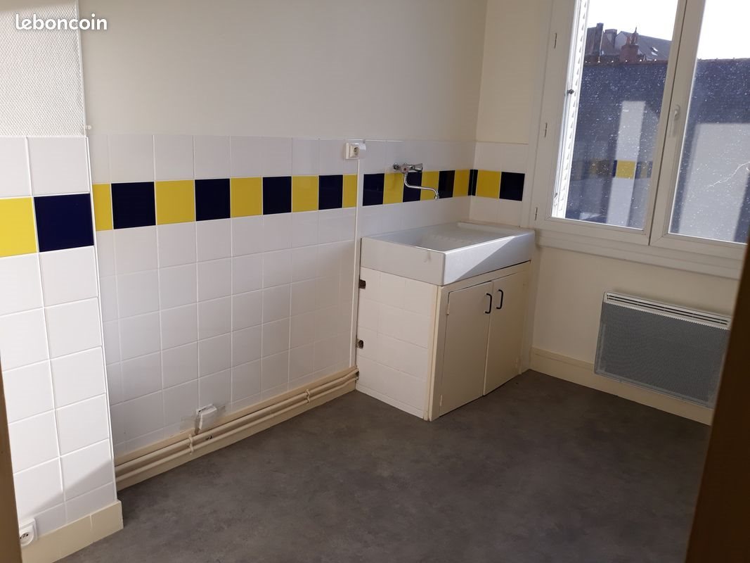 Appartement à louer, 40m², La Châtre