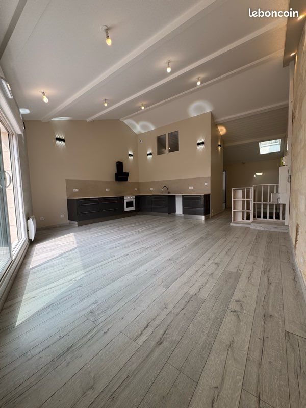 Appartement à louer, 74m², Libourne