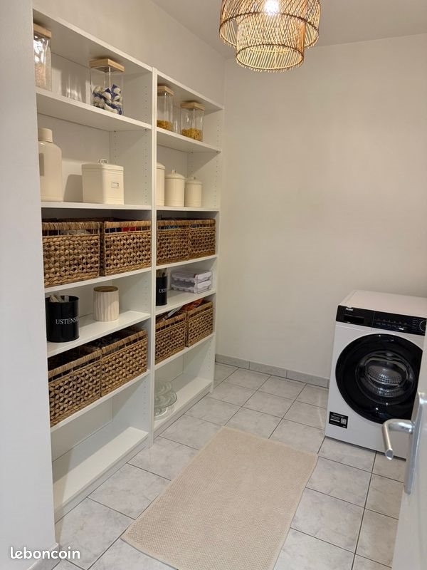 Appartement à louer, 89m², Pont-Saint-Esprit