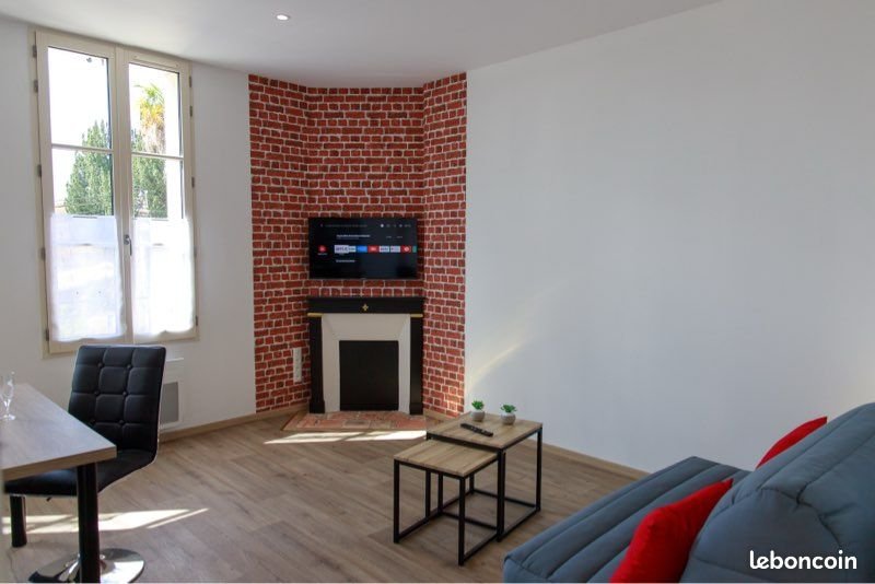 Appartement à louer, 30m², Niort