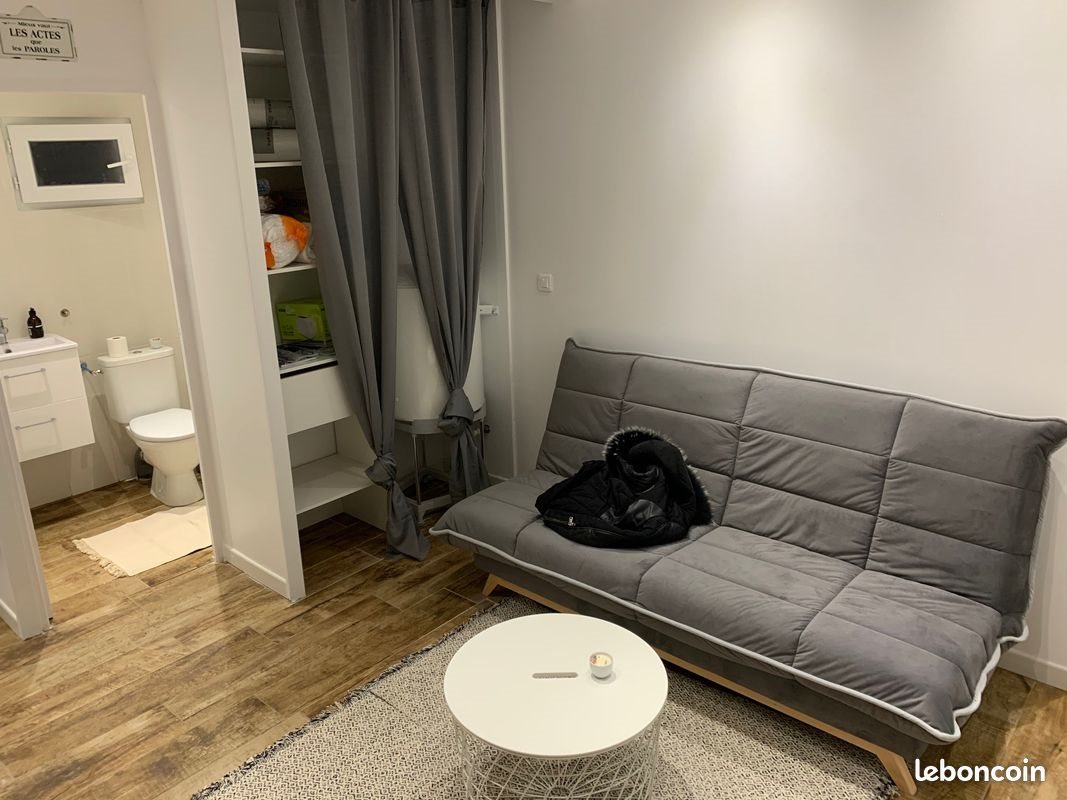 Maison à louer, 25m², Vénissieux