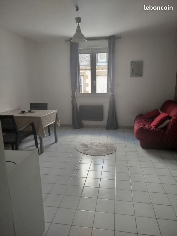 Appartement à louer, 23m², Évron