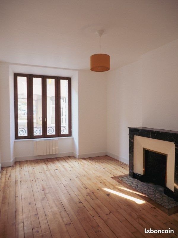 Appartement à louer, 40m², Saint-Jean-de-Muzols