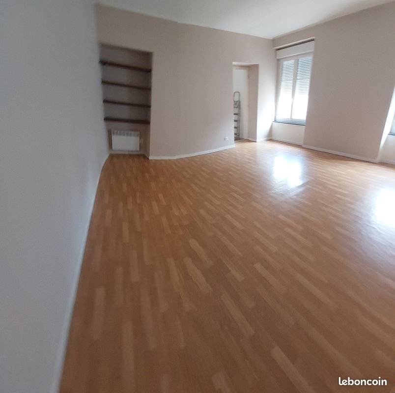 Appartement à louer, 69m², Espalion