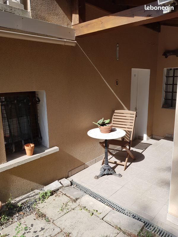 Appartement à louer, 19m², Oullins