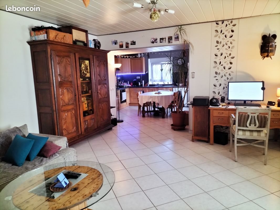 Maison à vendre, 145m², Combeaufontaine