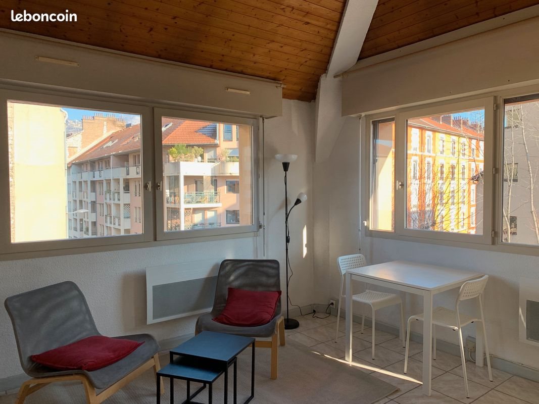 Appartement à louer, 29m², Grenoble
