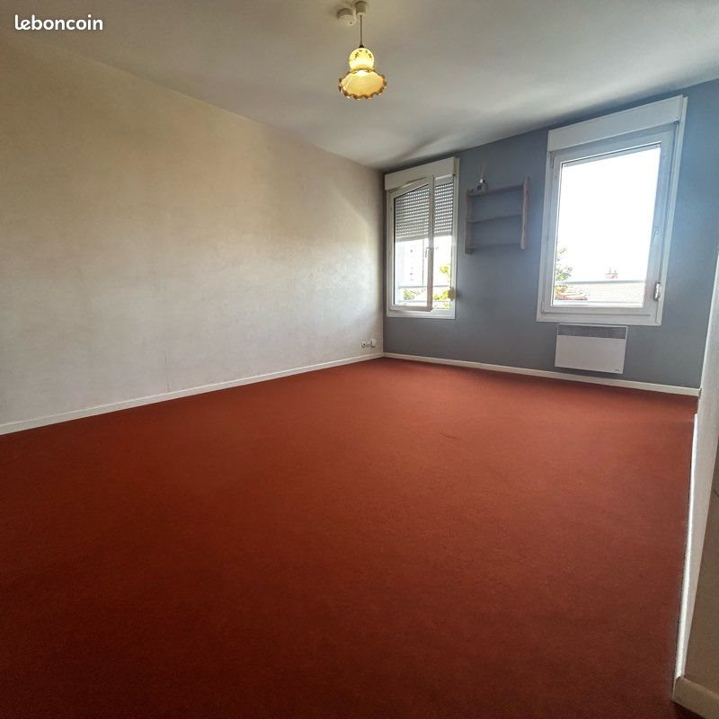 Appartement à louer, 27m², Reims
