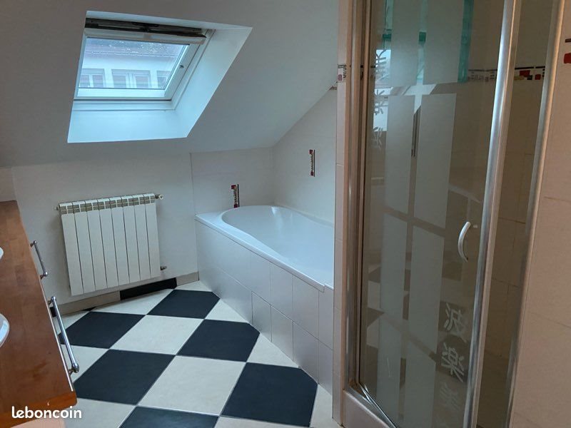 Appartement à louer, 77m², Caudan