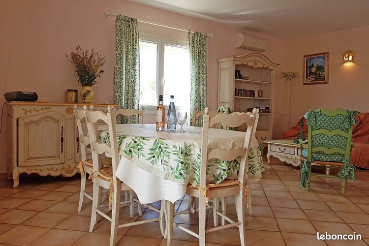 Maison à louer, 90m², Saint-Laurent-de-Carnols