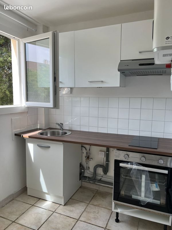 Appartement à louer, 26m², Orange