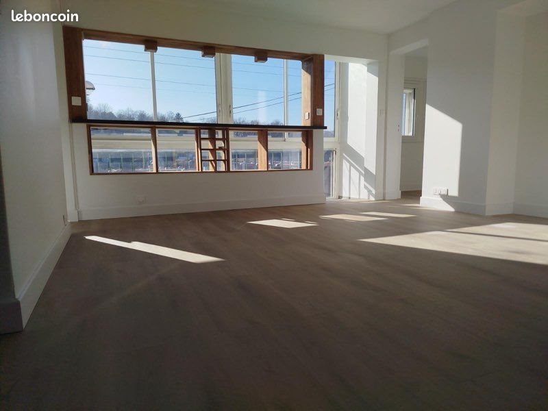 Appartement à louer, 65m², Delle