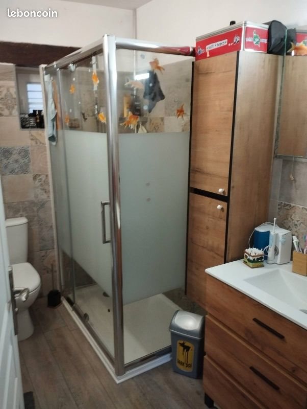Appartement à louer, 78m², Banon
