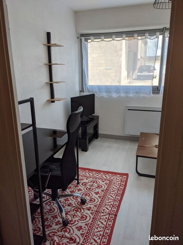 Appartement à louer, 18m², Quimper