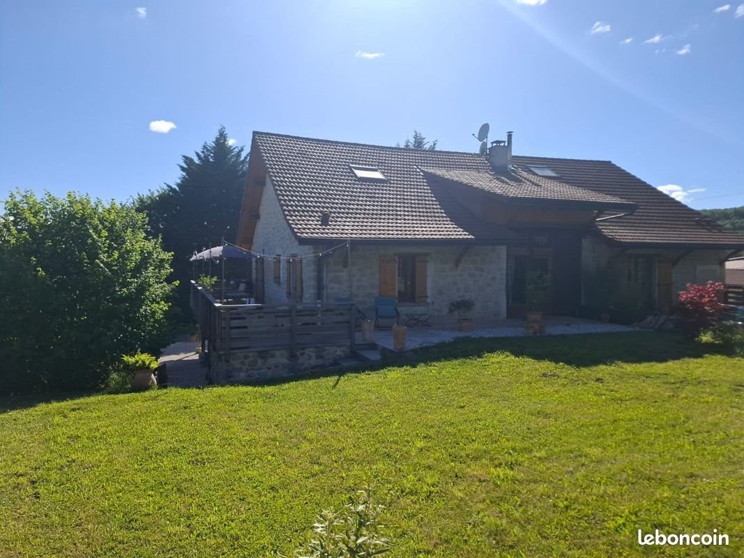 Maison à vendre, 240m², Cernex