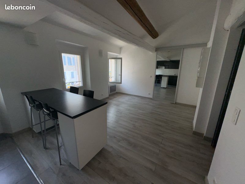 Appartement à louer, 34m², Pierrefeu-du-Var