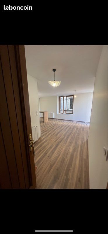 Appartement à louer, 45m², Issoire