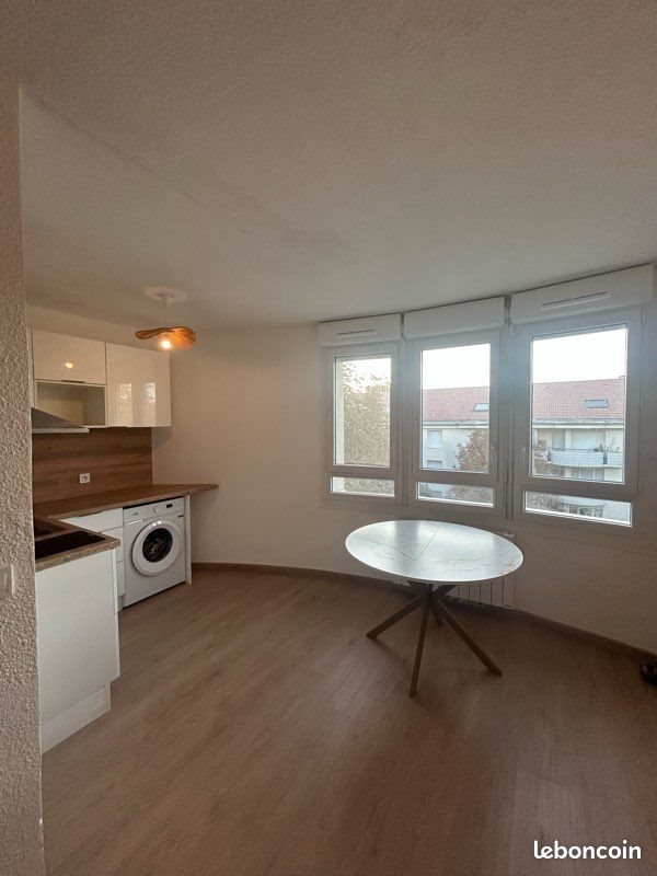 Appartement à louer, 33m², Villefontaine