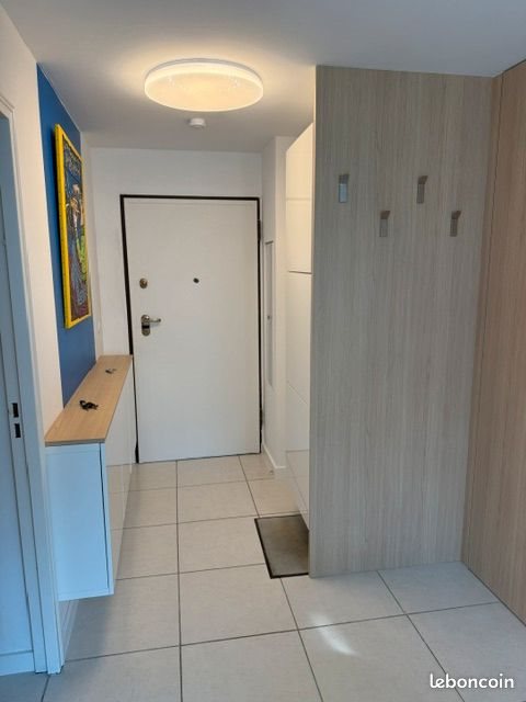 Appartement à louer, 48m², Antibes