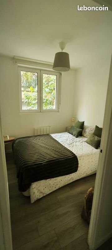 Appartement à louer, 28m², Suresnes