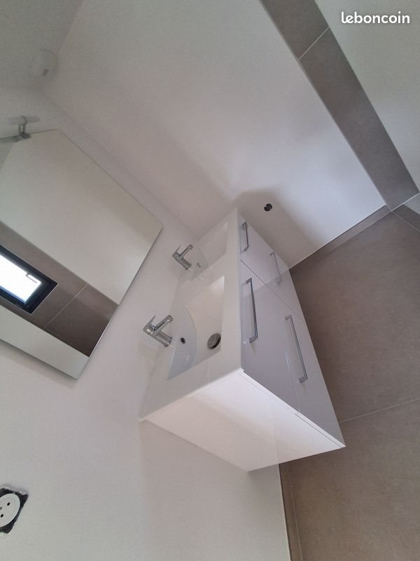 Maison à louer, 110m², Castries