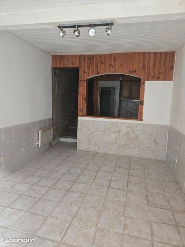 Maison à louer, 50m², Laroque-d'Olmes