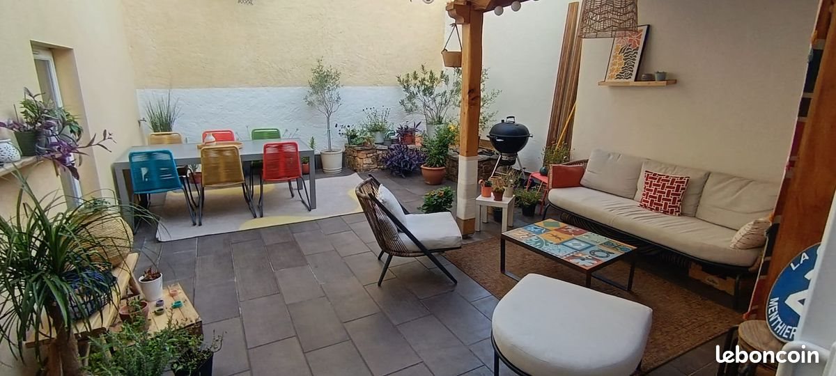 Maison à vendre, 160m², Cailloux-sur-Fontaines