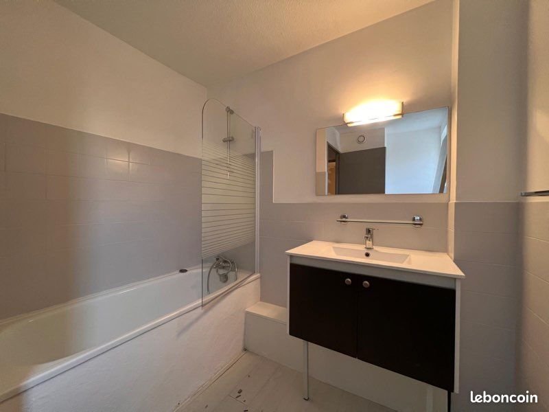 Appartement à louer, 33m², Hyères