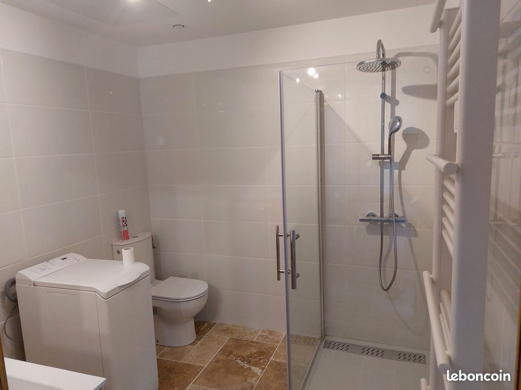 Appartement à louer, 30m², Saint-Victor-la-Coste