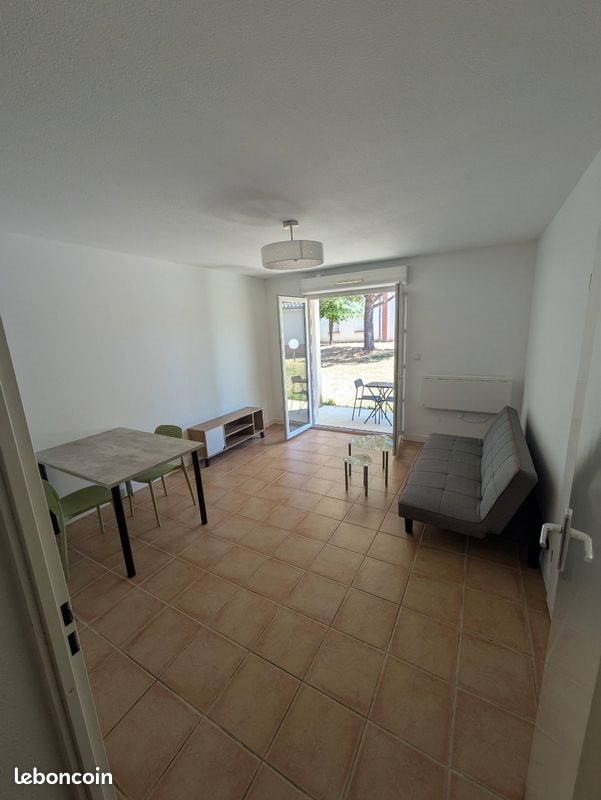 Appartement à louer, 38m², Nègrepelisse