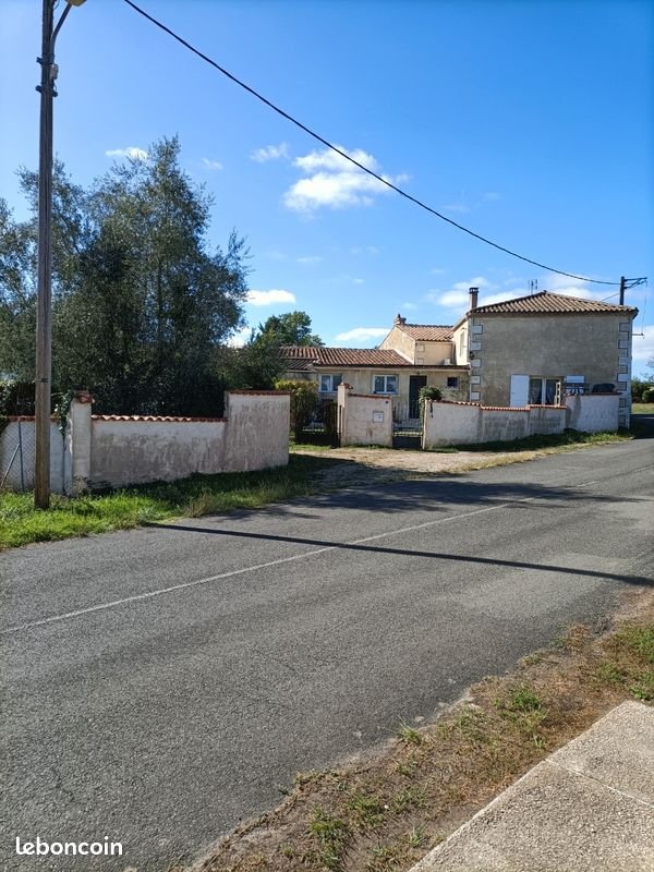 Maison à vendre, 135m², Ecoyeux