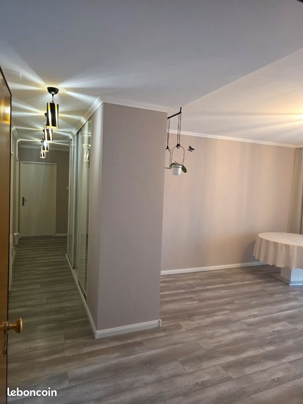 Appartement à louer, 94m², Hoenheim