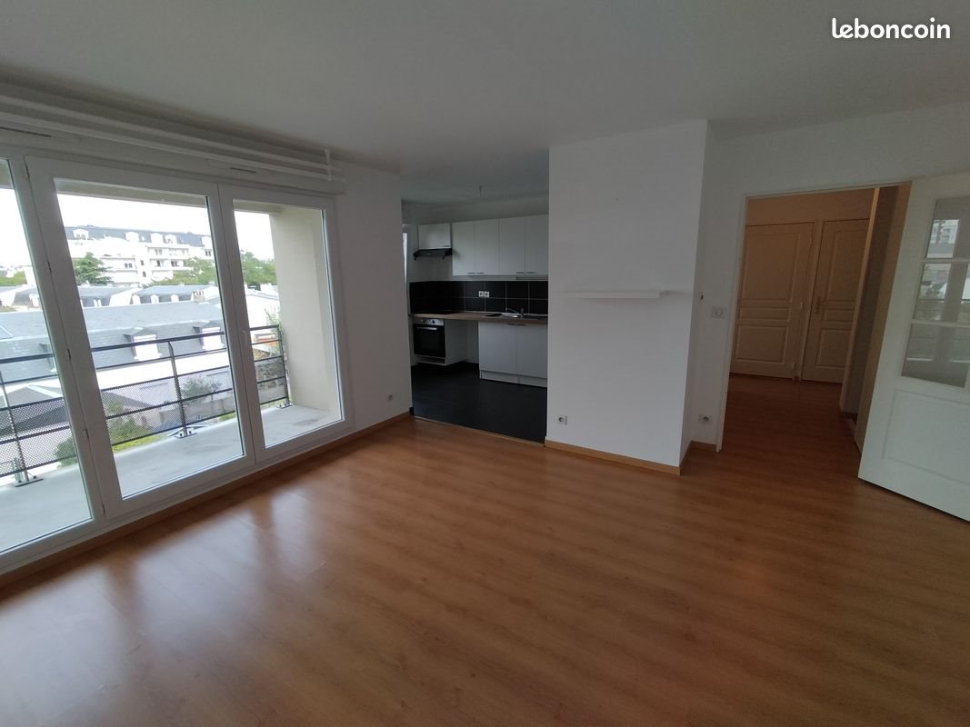 Appartement à louer, 49m², Orléans