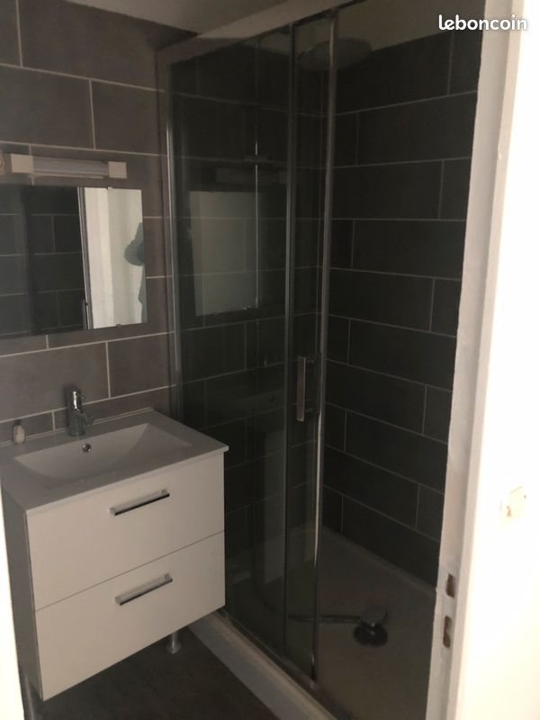 Appartement à louer, 42m², Rochefort