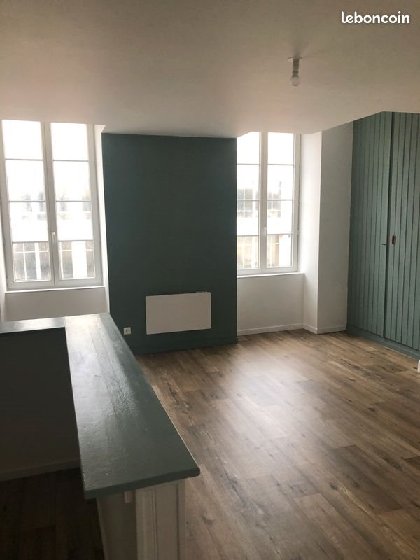 Appartement à louer, 42m², Rochefort