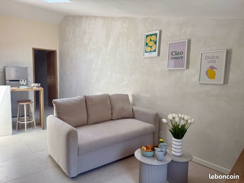 Appartement à louer, 32m², Lourmarin