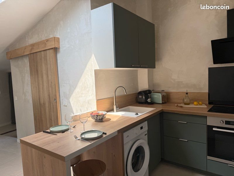 Appartement à louer, 32m², Lourmarin
