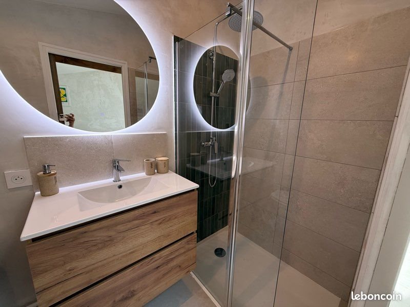 Appartement à louer, 32m², Lourmarin