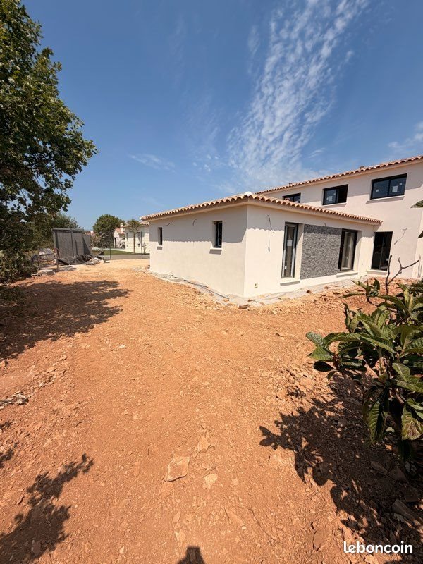 Maison à vendre, 90m², Forcalqueiret